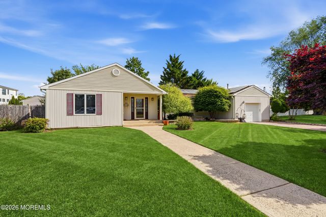 11 Girard Avenue, West Long Branch, NJ 07764