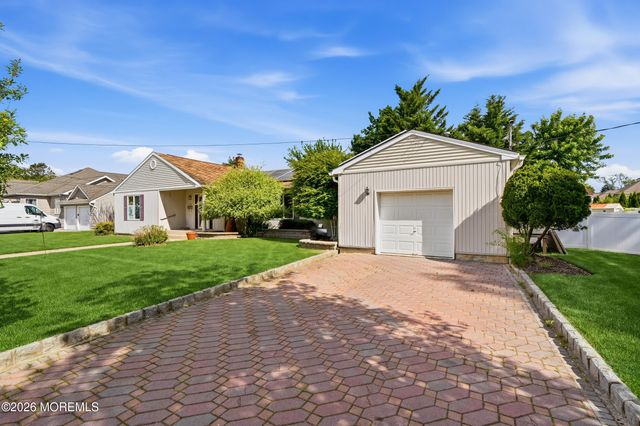 11 Girard Avenue, West Long Branch, NJ 07764