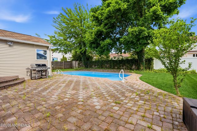 11 Girard Avenue, West Long Branch, NJ 07764