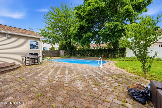 11 Girard Avenue, West Long Branch, NJ 07764