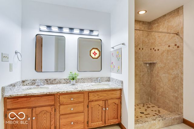 11903 Corbin Drive, Fishers, IN 46038