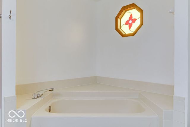 11903 Corbin Drive, Fishers, IN 46038