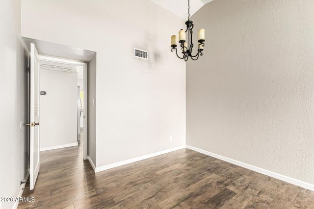 833 W NARANJA Avenue, Mesa, AZ 85210