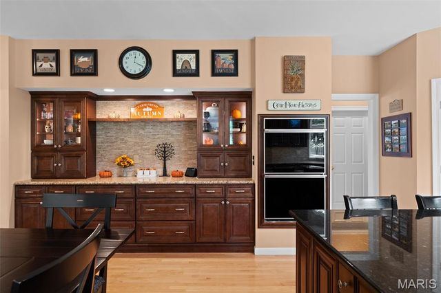 23 Bopp Lane, Town And Country, MO 63131