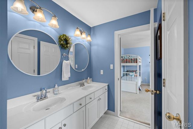 23 Bopp Lane, Town And Country, MO 63131