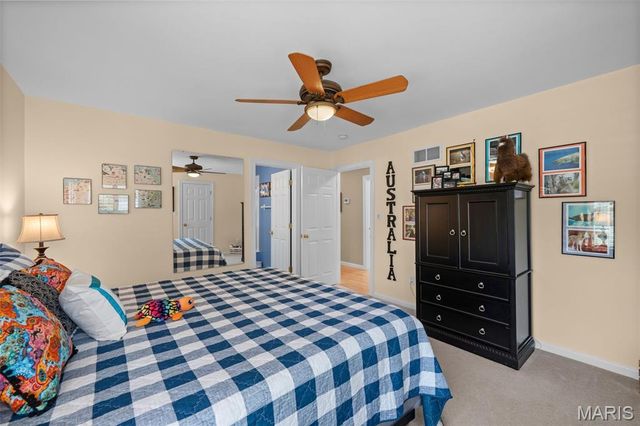 23 Bopp Lane, Town And Country, MO 63131