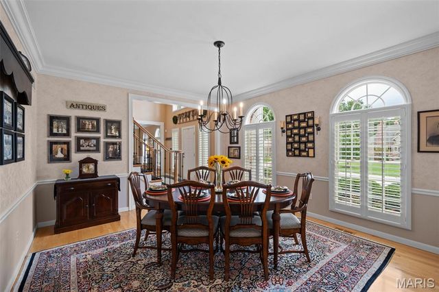 23 Bopp Lane, Town And Country, MO 63131
