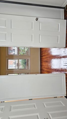 5523 97th Place, Corona, NY 11368