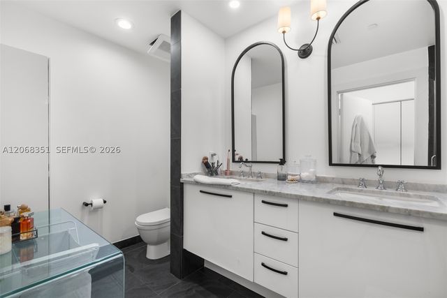 900 Biscayne Blvd 3103, Miami, FL 33132