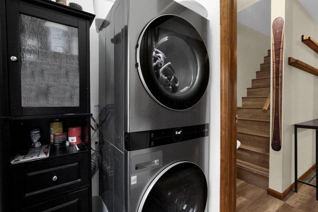 592 Catawba Court, Sugar Grove, OH 43155