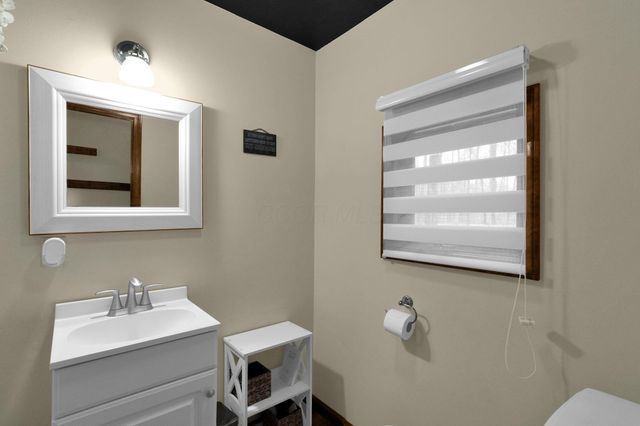 592 Catawba Court, Sugar Grove, OH 43155