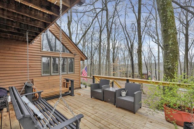 592 Catawba Court, Sugar Grove, OH 43155