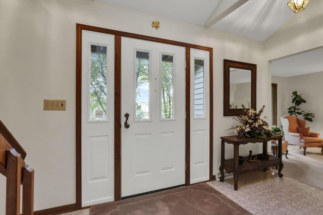 689 Howell Drive, Newark, OH 43055