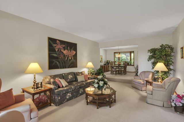 689 Howell Drive, Newark, OH 43055