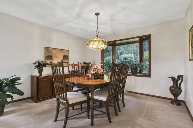 689 Howell Drive, Newark, OH 43055