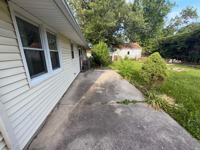 3234 Varsity Lane, Fort Wayne, IN 46805