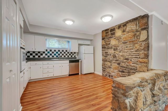 7500 Highway 70, S, Nashville, TN 37221