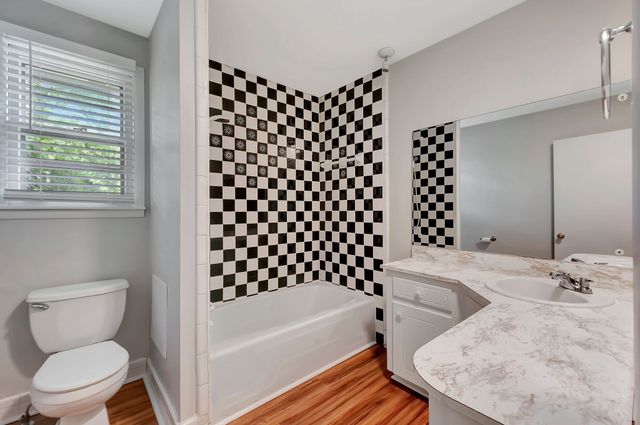 7500 Highway 70, S, Nashville, TN 37221