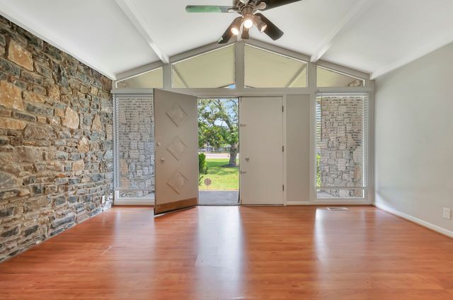 7500 Highway 70, S, Nashville, TN 37221