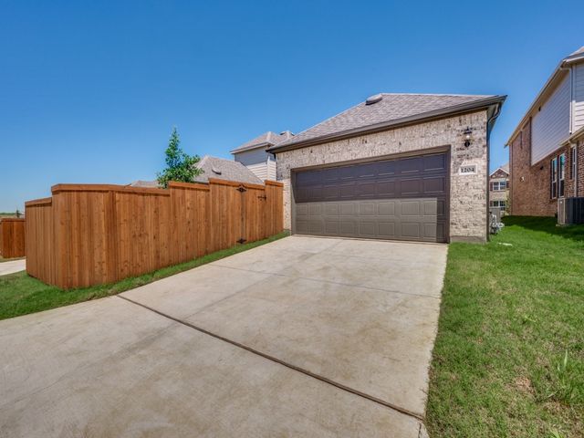 1204 Corleone Lane, Celina, TX 75009