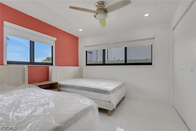 4943 Pelican BLVD, Cape Coral, FL 33914