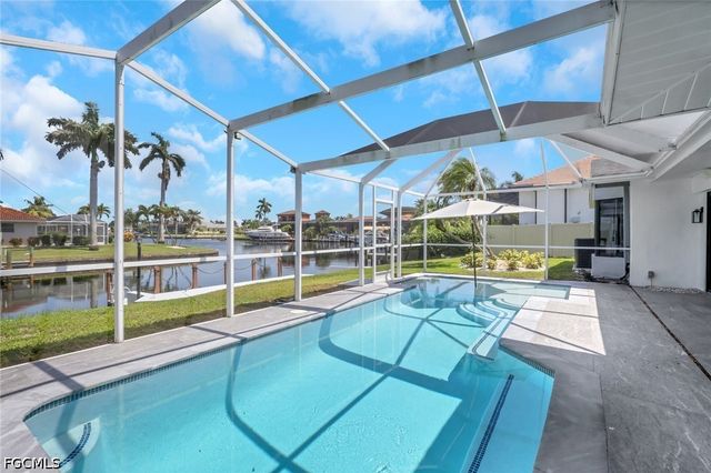 4943 Pelican BLVD, Cape Coral, FL 33914