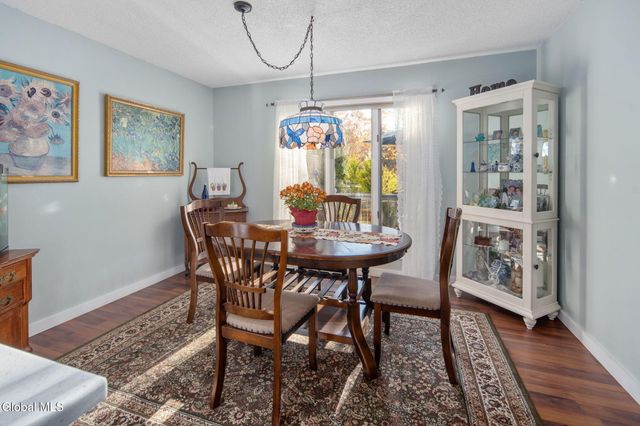 988 Sterling Ridge Drive, Rensselaer, NY 12144