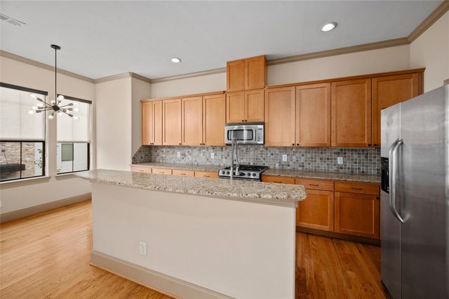 2316 Camden Drive, Houston, TX 77021