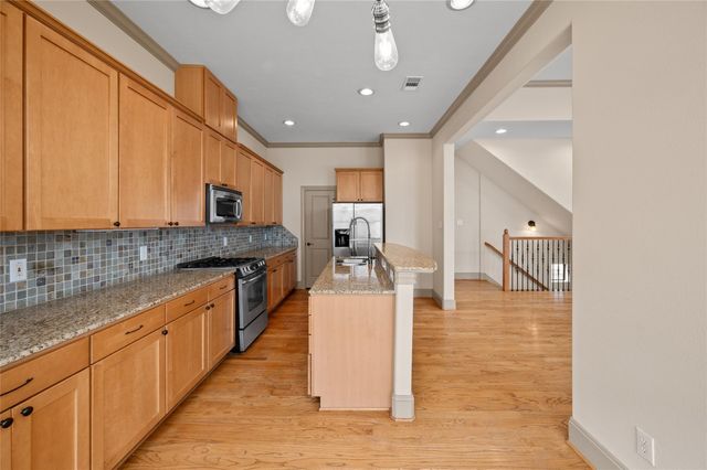 2316 Camden Drive, Houston, TX 77021