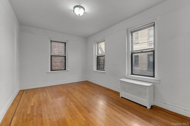 37-21 80th Street 3M, Jackson Heights, NY 11372
