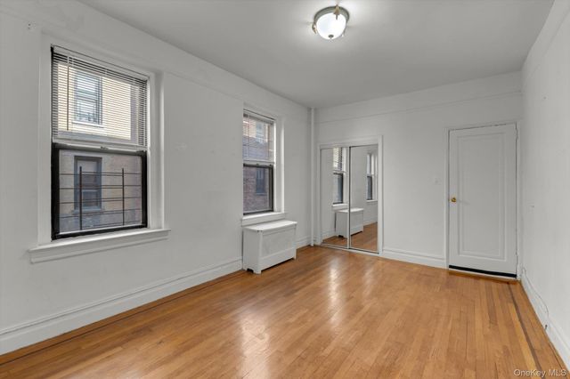 37-21 80th Street 3M, Jackson Heights, NY 11372