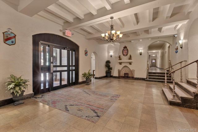 37-21 80th Street 3M, Jackson Heights, NY 11372
