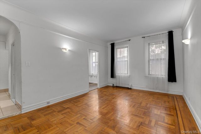 37-21 80th Street 3M, Jackson Heights, NY 11372