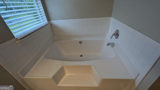 705 Mustang Court, Hampton, GA 30228