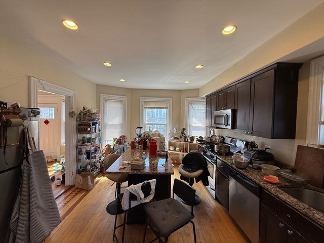 29 Montcalm Avenue 29, Boston, MA 02135