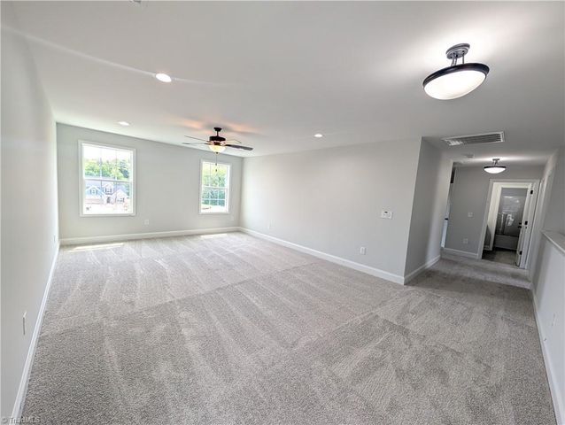 1581 Dappledown Street 54, Kernersville, NC 27284