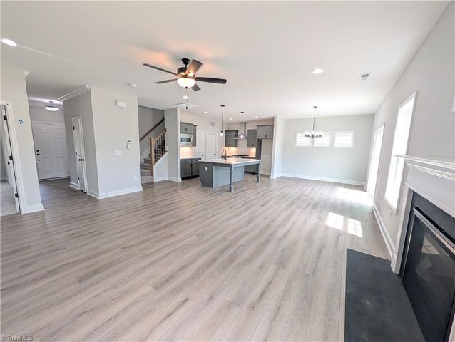 1581 Dappledown Street 54, Kernersville, NC 27284