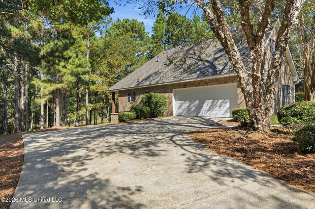 127 Cherry Oak Trail, Petal, MS 39465