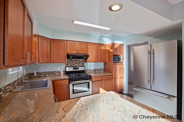 6538 MORELAND AVE, Cheyenne, WY 82009