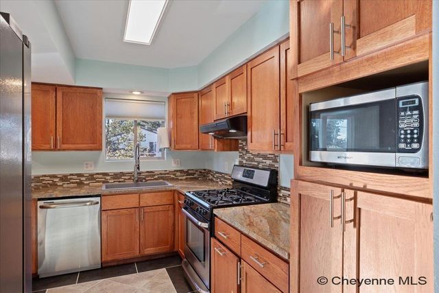 6538 MORELAND AVE, Cheyenne, WY 82009