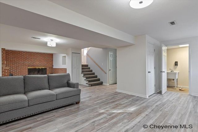 6538 MORELAND AVE, Cheyenne, WY 82009