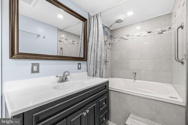2727 KEYSTONE LN, Bowie, MD 20715