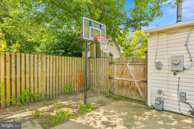 2727 KEYSTONE LN, Bowie, MD 20715