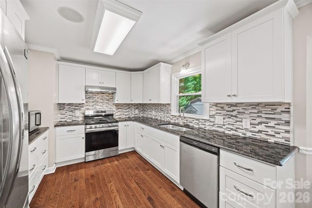988 Pleasant Ridge Road 23, Fort Mill, SC 29715