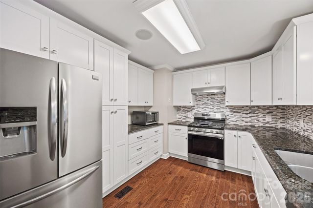 988 Pleasant Ridge Road 23, Fort Mill, SC 29715