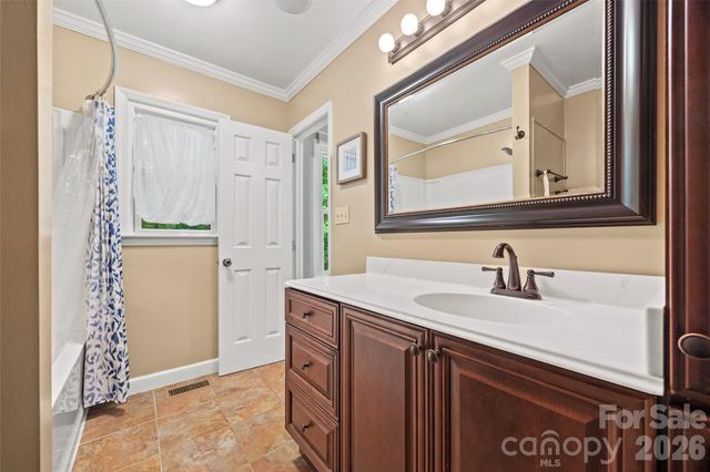 988 Pleasant Ridge Road 23, Fort Mill, SC 29715