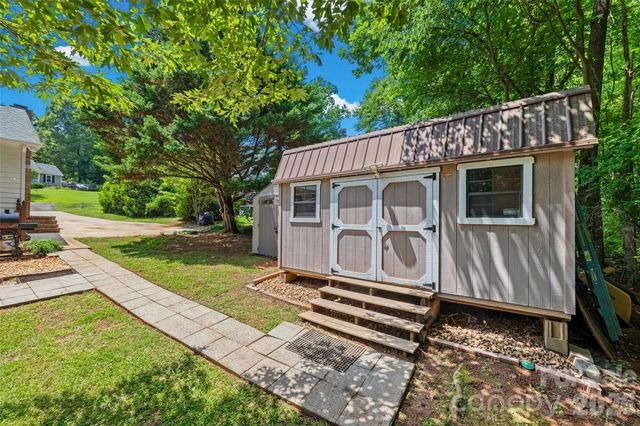 988 Pleasant Ridge Road 23, Fort Mill, SC 29715