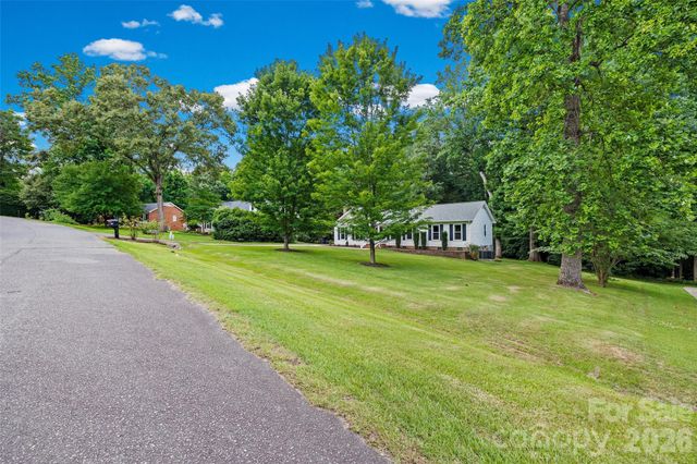 988 Pleasant Ridge Road 23, Fort Mill, SC 29715