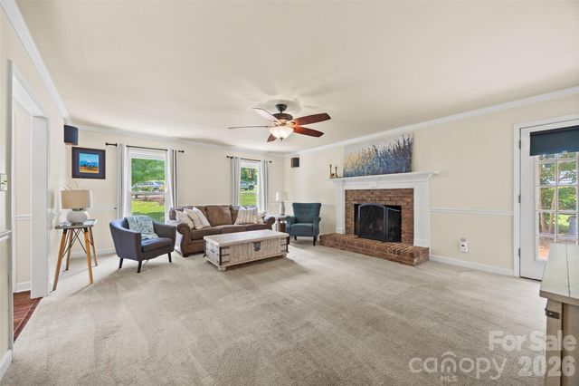 988 Pleasant Ridge Road 23, Fort Mill, SC 29715