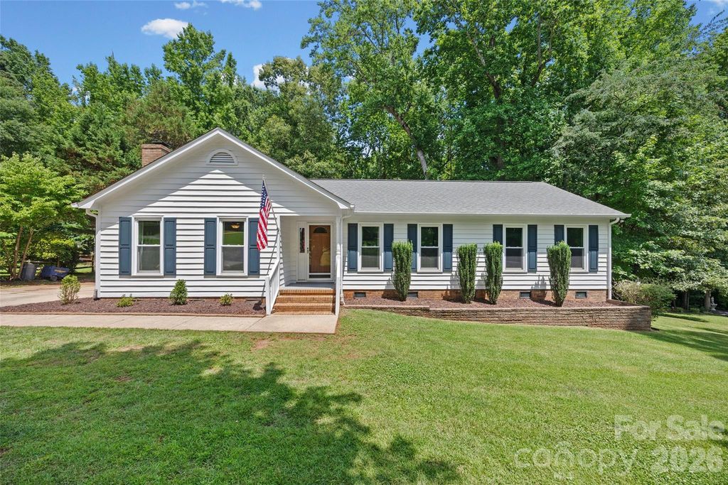 988 Pleasant Ridge Road 23, Fort Mill, SC 29715